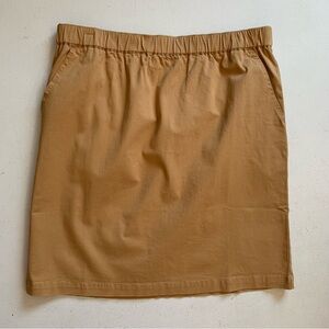 Colleen Lopez Size Large Tan Pencil Skirt With Pockets Knee Length NWOT
